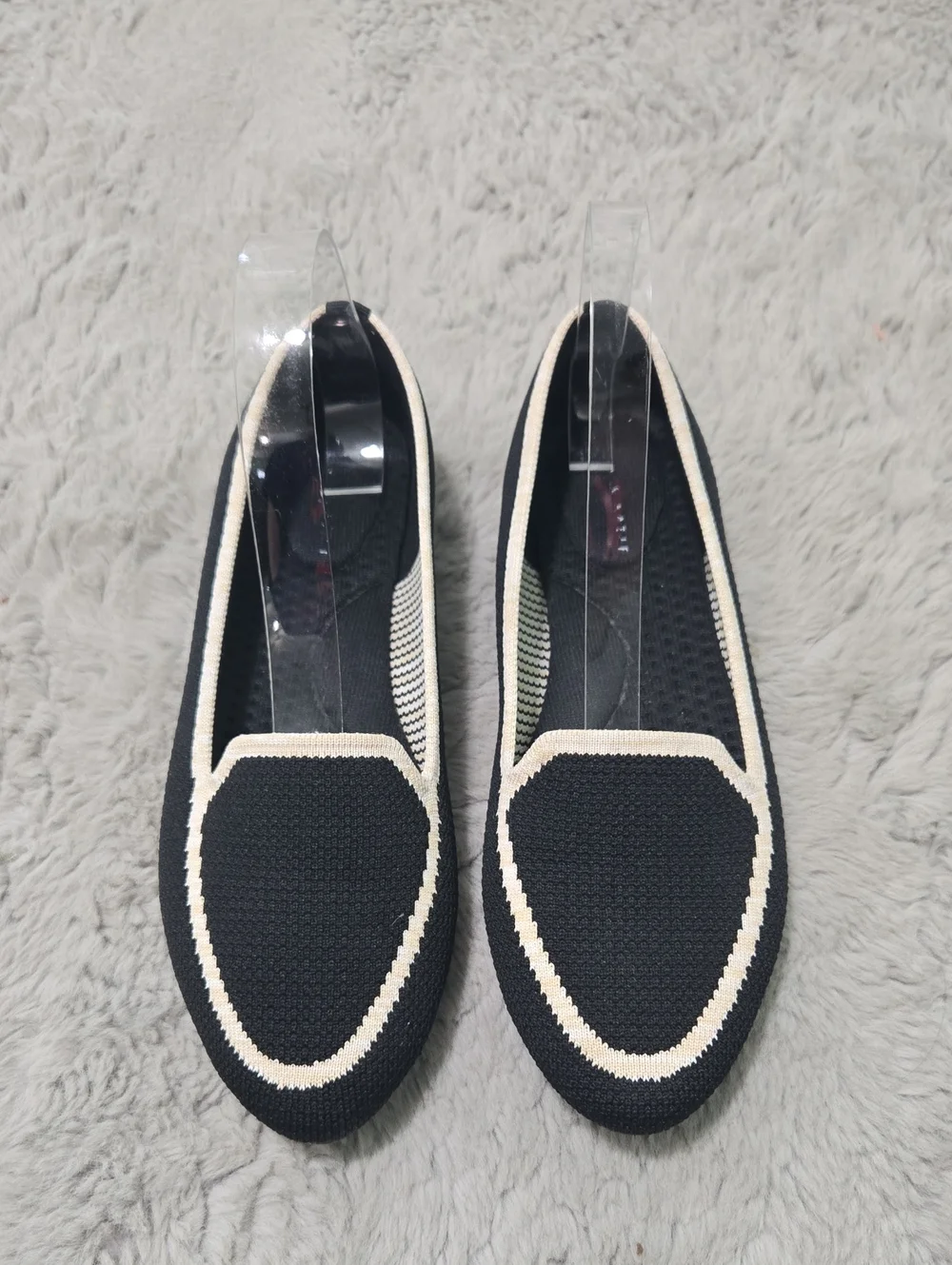 Kelly & Katie black knit pointed slip ons flat shoes size 8.5